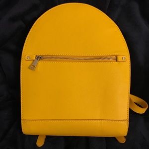 ZARA small Backpack 🎒